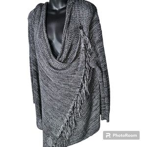 Asymmetrical cardigan wrap black and white women’s 1x